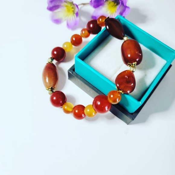Gorgeous Carnelian handcrafted bracelet - Picture 2 of 3